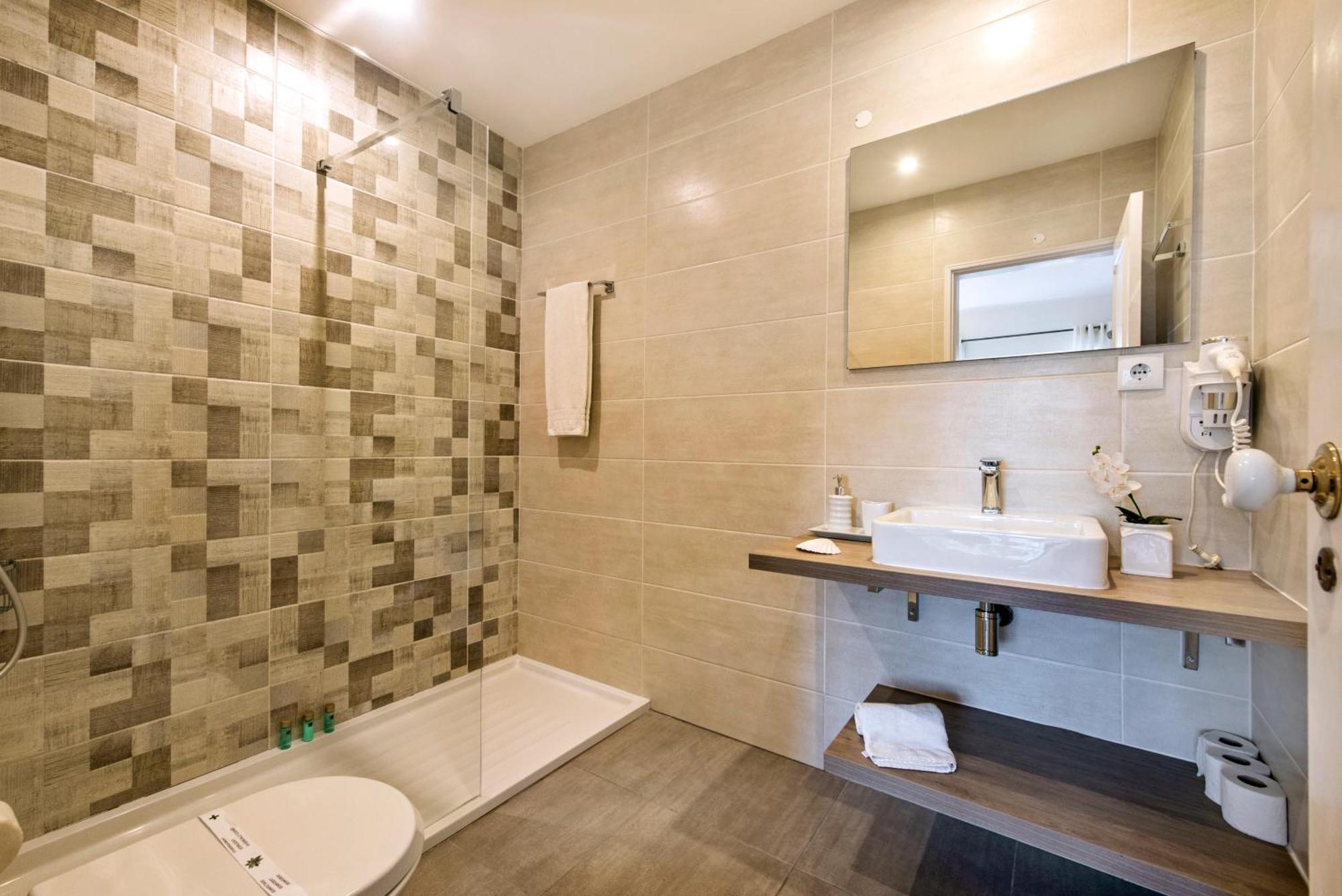 Villa Waterside Luz المظهر الخارجي الصورة